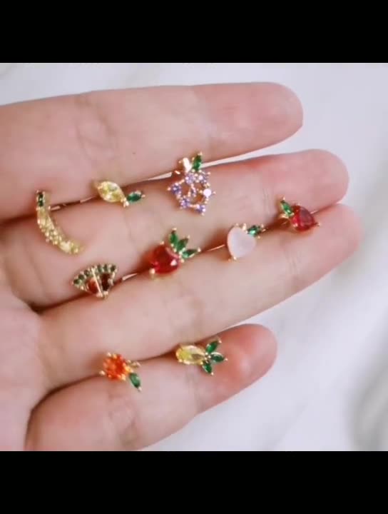 Citrus Grove Stud Earrings