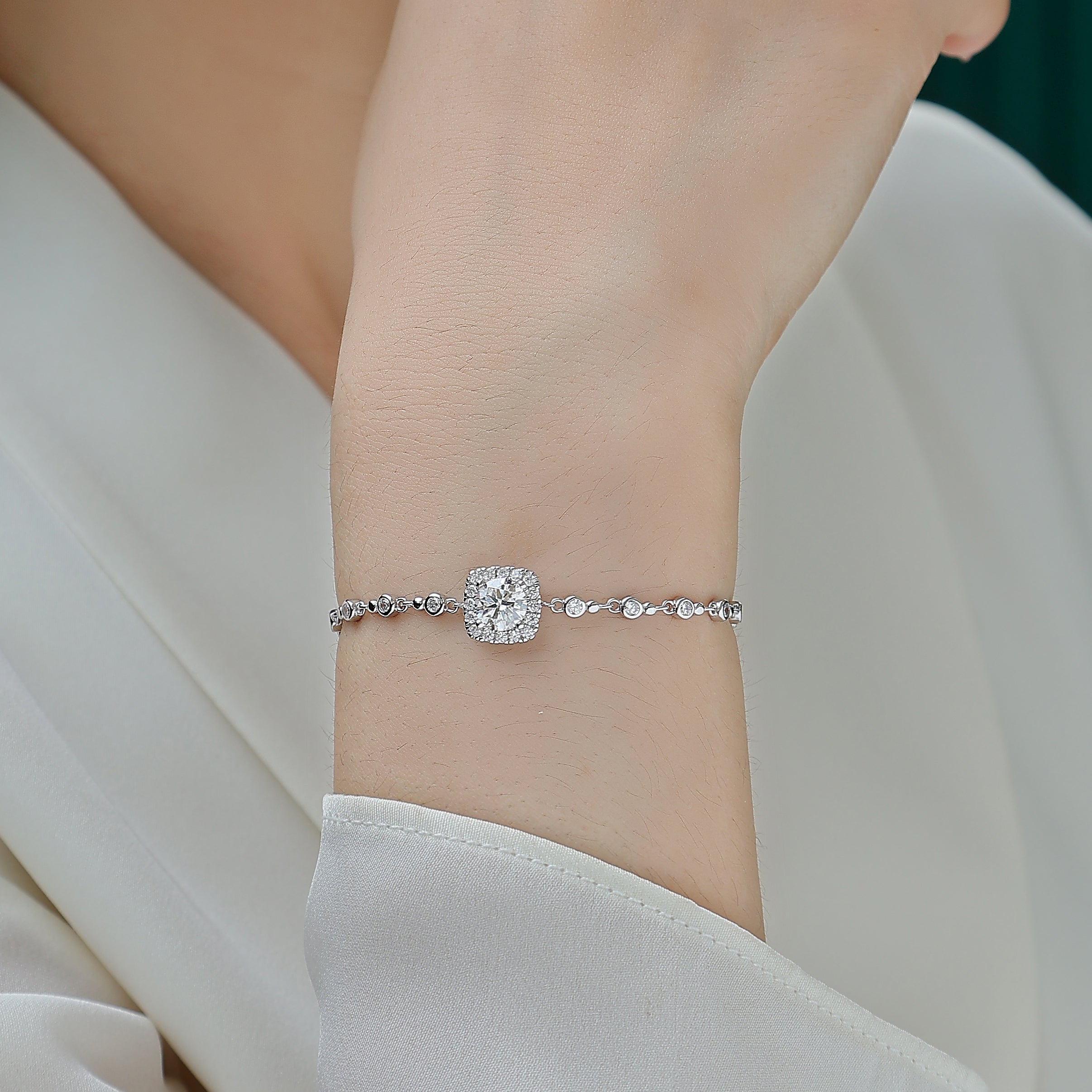 Eternal Halo Square Bracelet