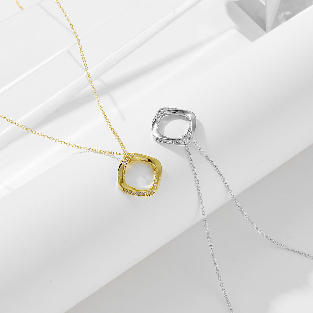 Amulet of the Mystic Loop Necklace