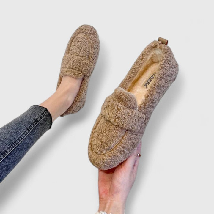 Lynelle™ | Warm & Elegant Teddy Shoes