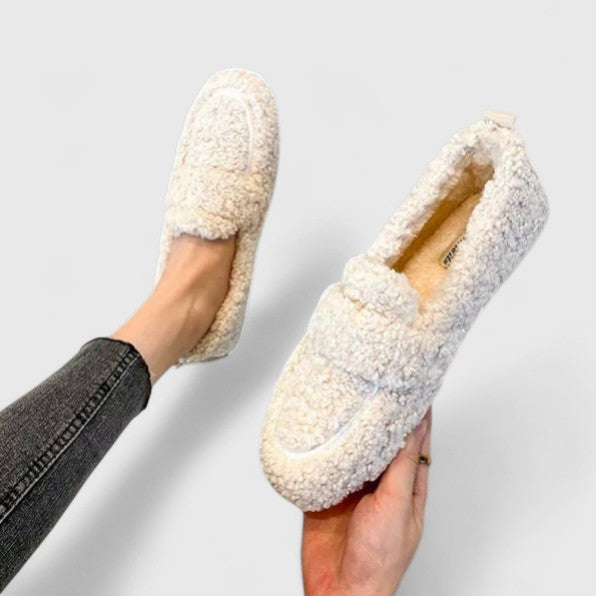 Lynelle™ | Warm & Elegant Teddy Shoes