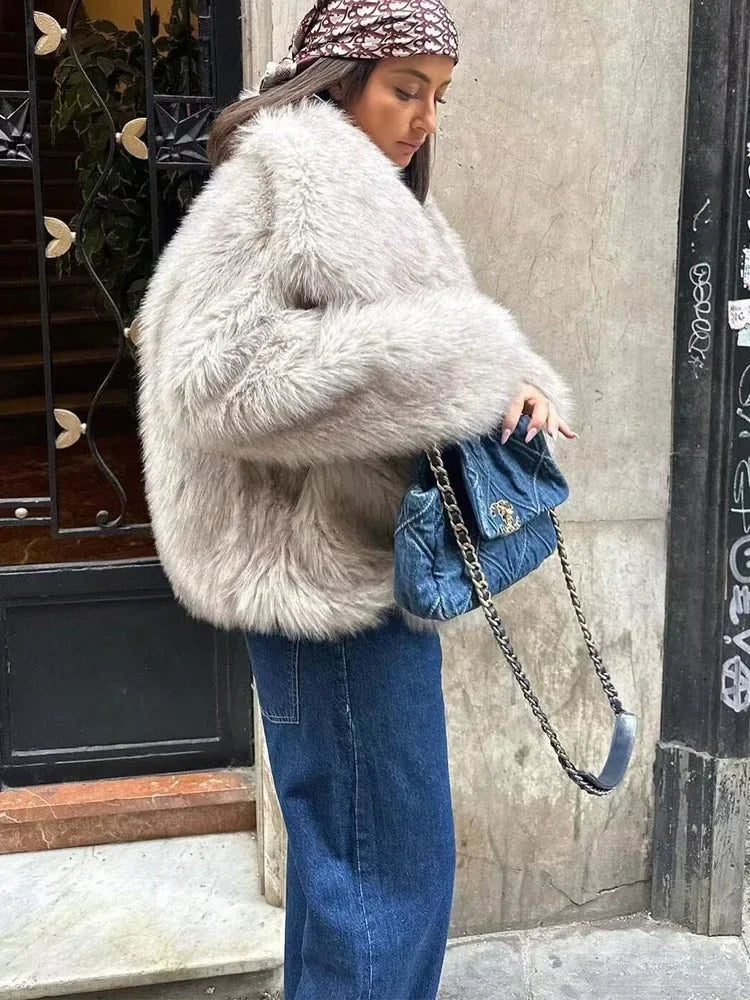 Lynelle™ | Louna